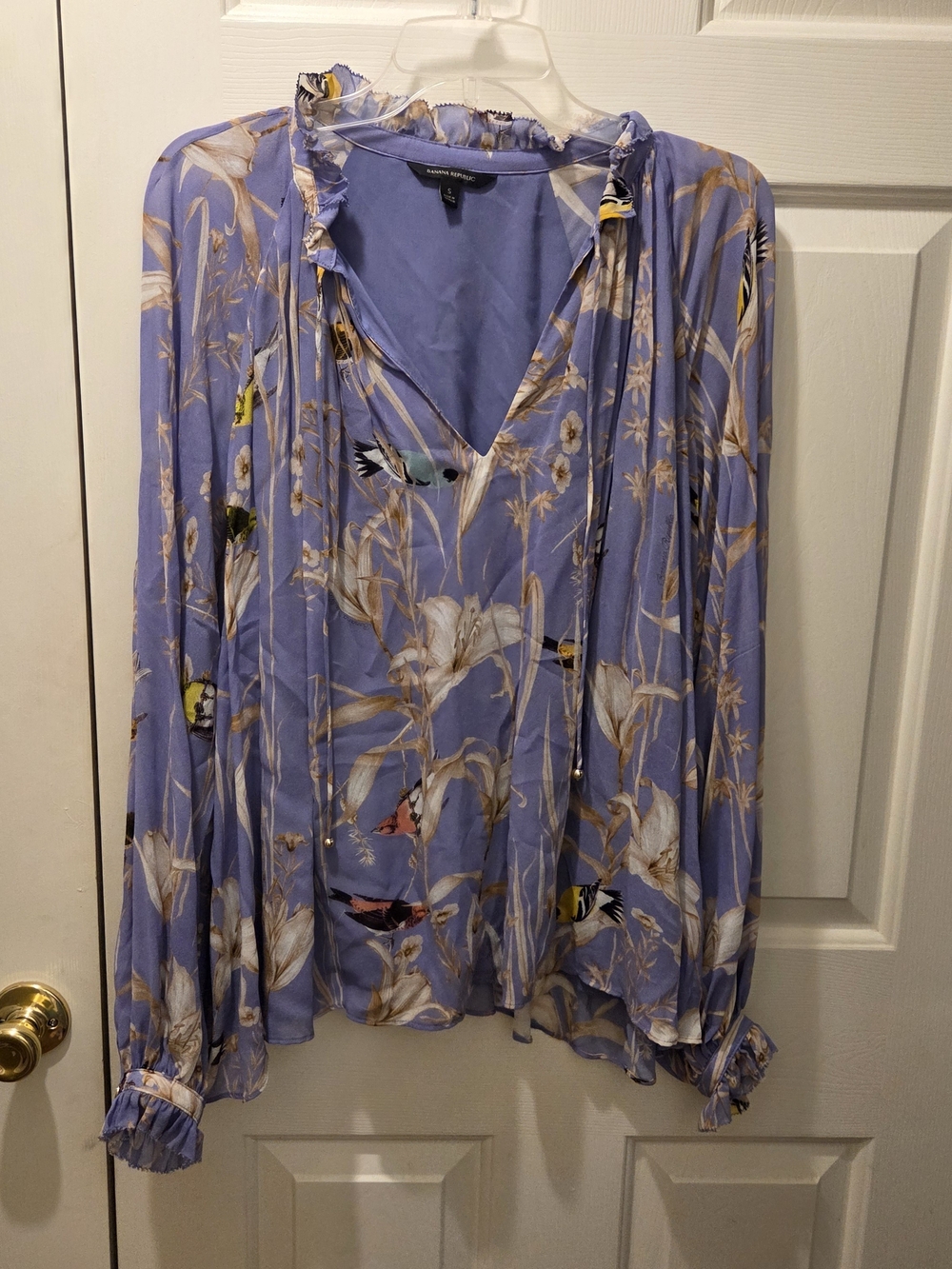 Floral Bird Print V-Neck Blouse - Lavender - Banana Republic